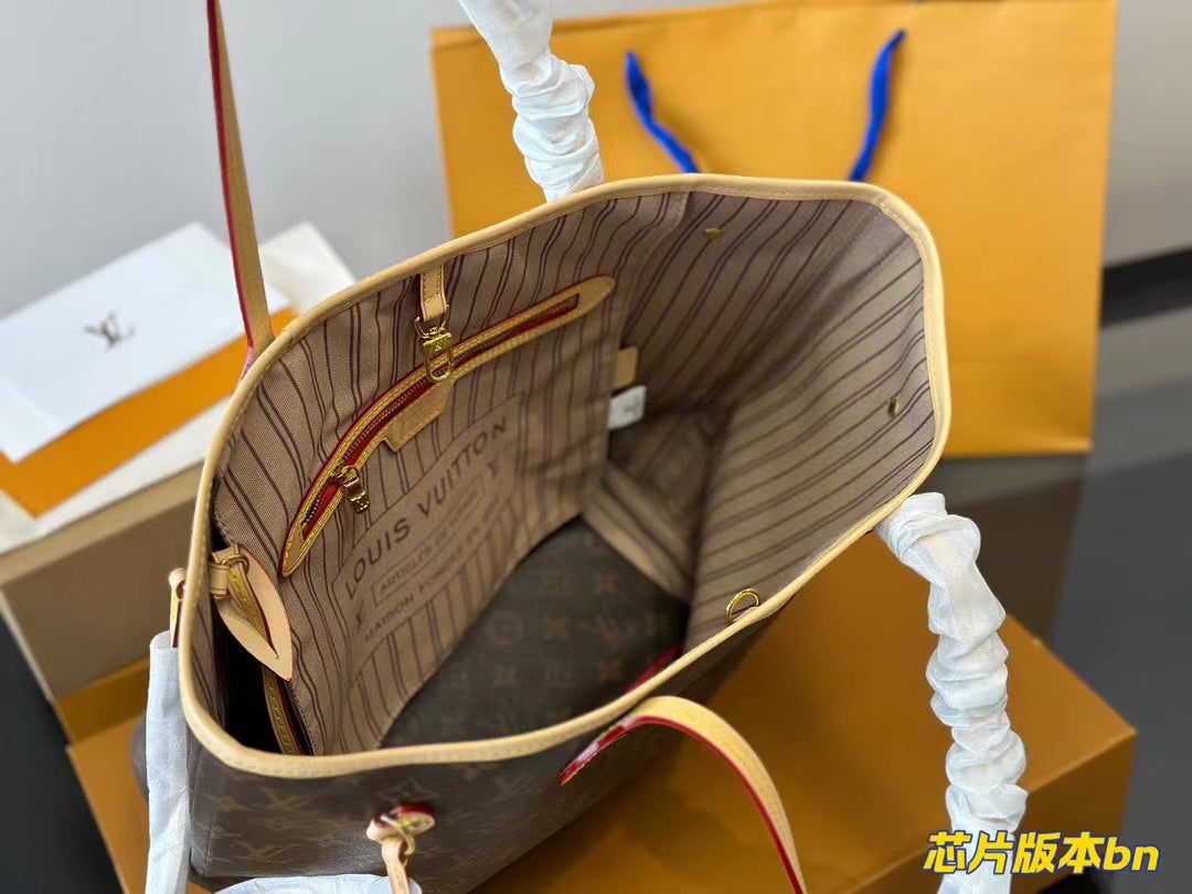 LV M41177#  Lady's handbag with box