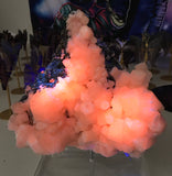 calcite specimen ornaments lt looks particularly beautiful with ultraviolet reaction