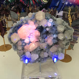 This is a decorative item with ultraviolet reaction. lt‘s very beautiful.