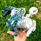 moss agate horse carving