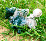 moss agate horse carving